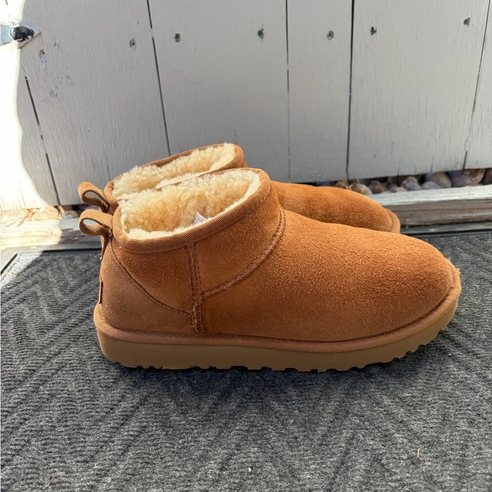 UGG Classic Mini Chestnut Boots - Picture 2 of 9